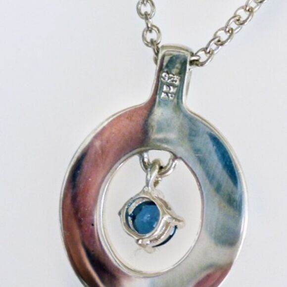 STERLING SILVER BLUE SAPPHIRE PENDANT NECKLACE NWT - Picture 2 of 5